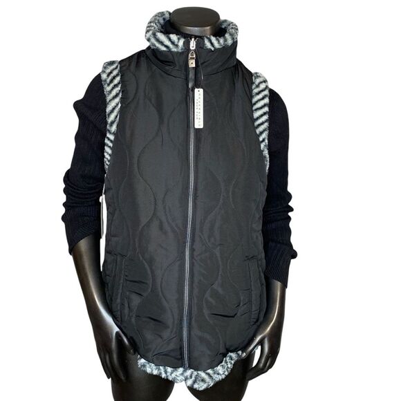 Casual Identity Reversible Faux Fur Vest NWT Women Size Small Animal Print Black - Picture 4 of 7